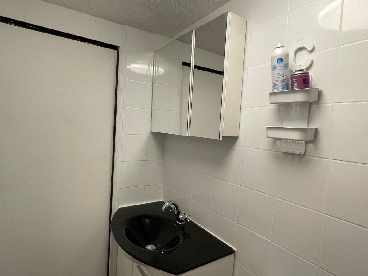 CHAMBRE PRIVÉE Numéro 1 dans un Superbe appartement en colocation Montataire Exterior foto